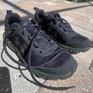 Under Armour Charcoal Athletic Shoes